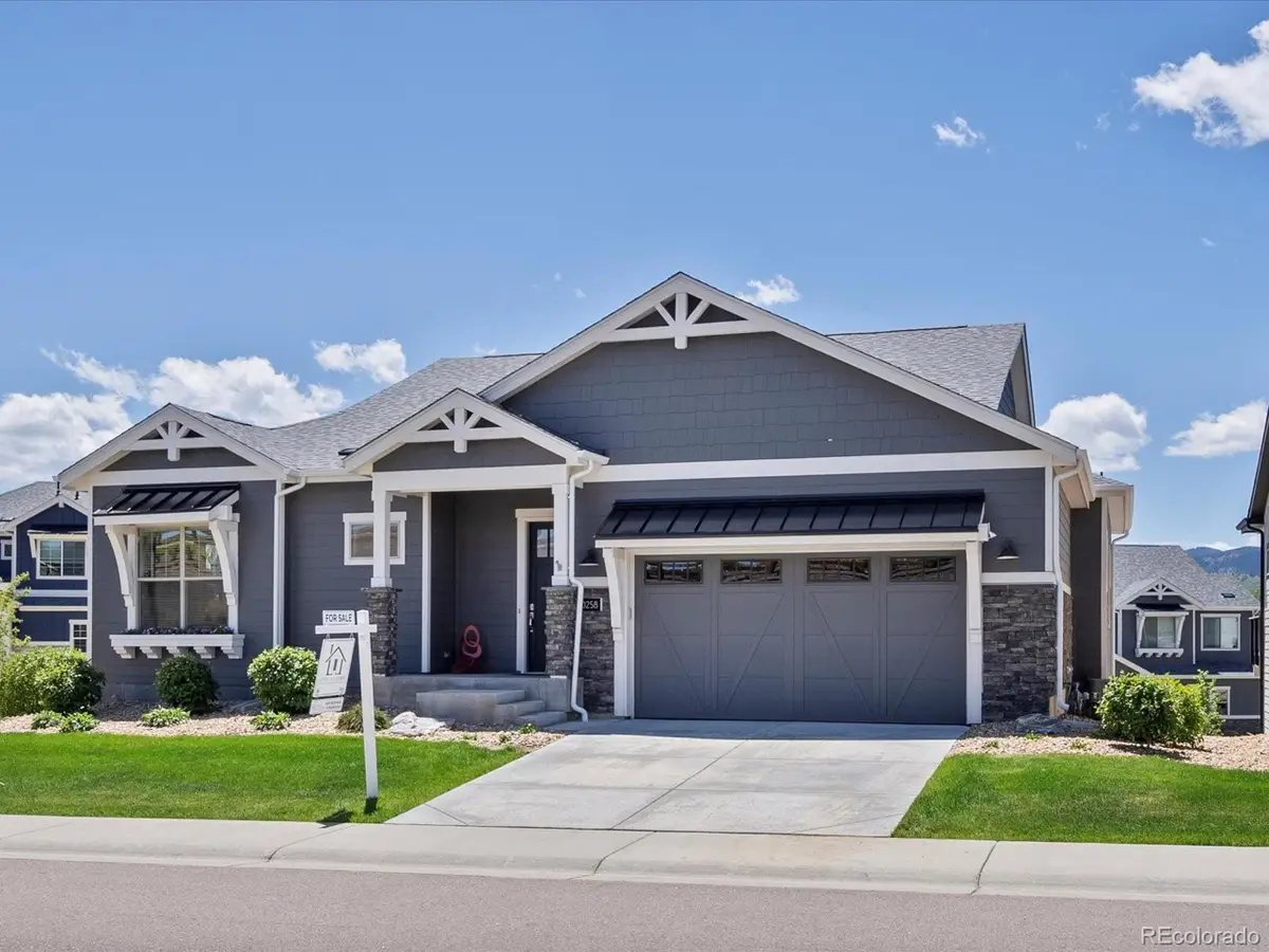 10258 W Coal Mine Pl, Littleton, CO 80127 - Image #1