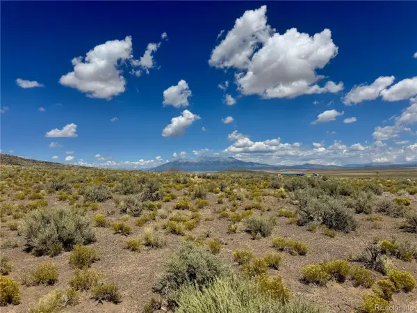 9 9th St, Blanca, CO 81133