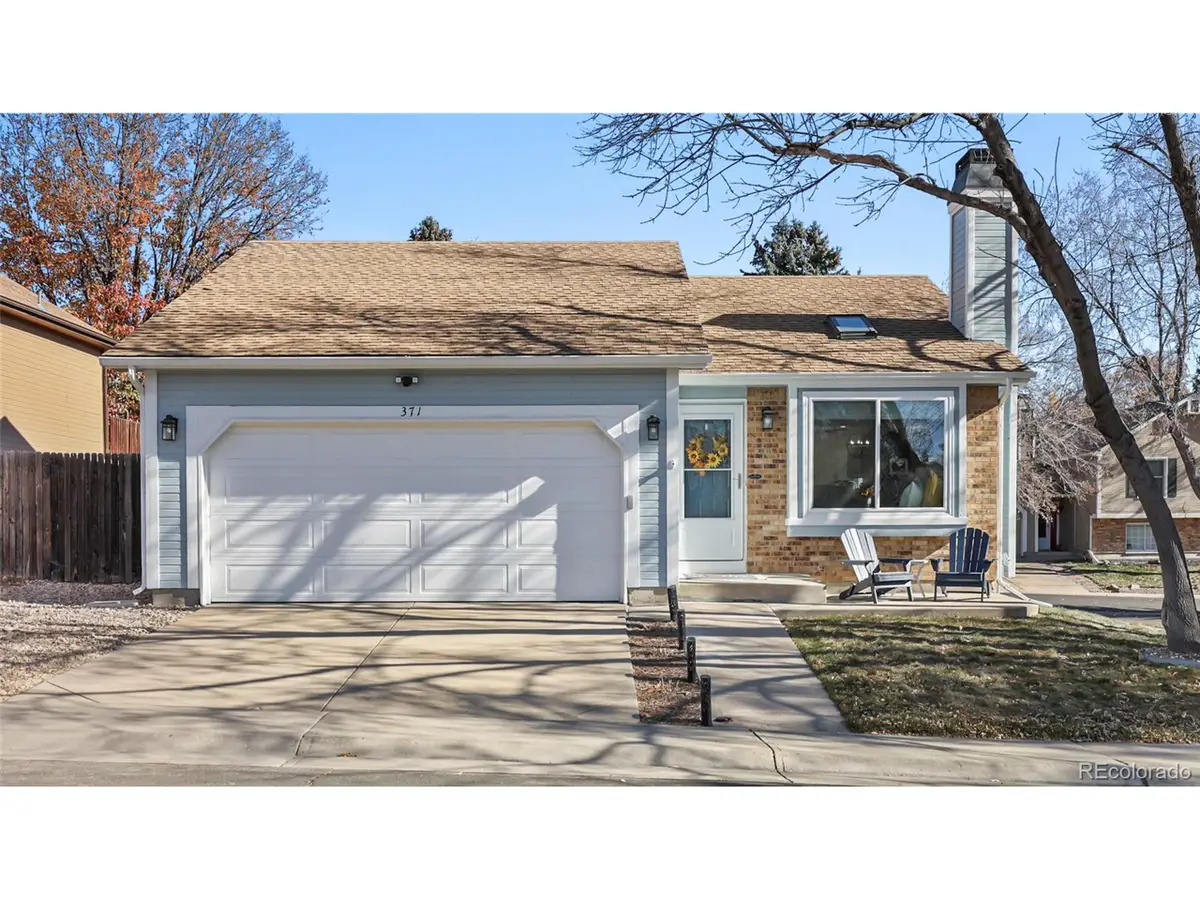 371 Fir Ln, Broomfield, CO 80020 - Image #1
