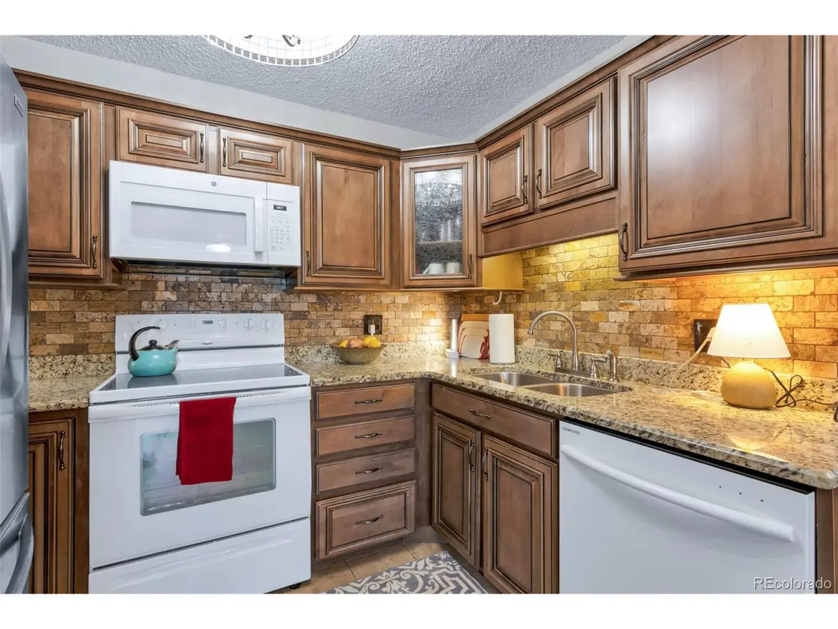 3144 S Wheeling Way #301, Aurora, CO 80014 - Image #1