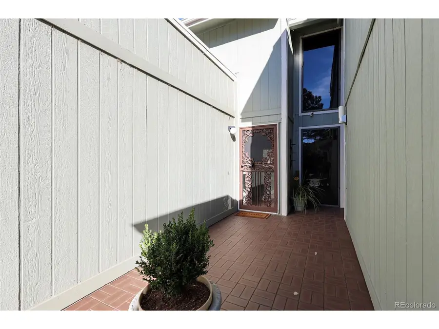 2840 S Kenton Ct, Aurora, CO 80014 - Image #2