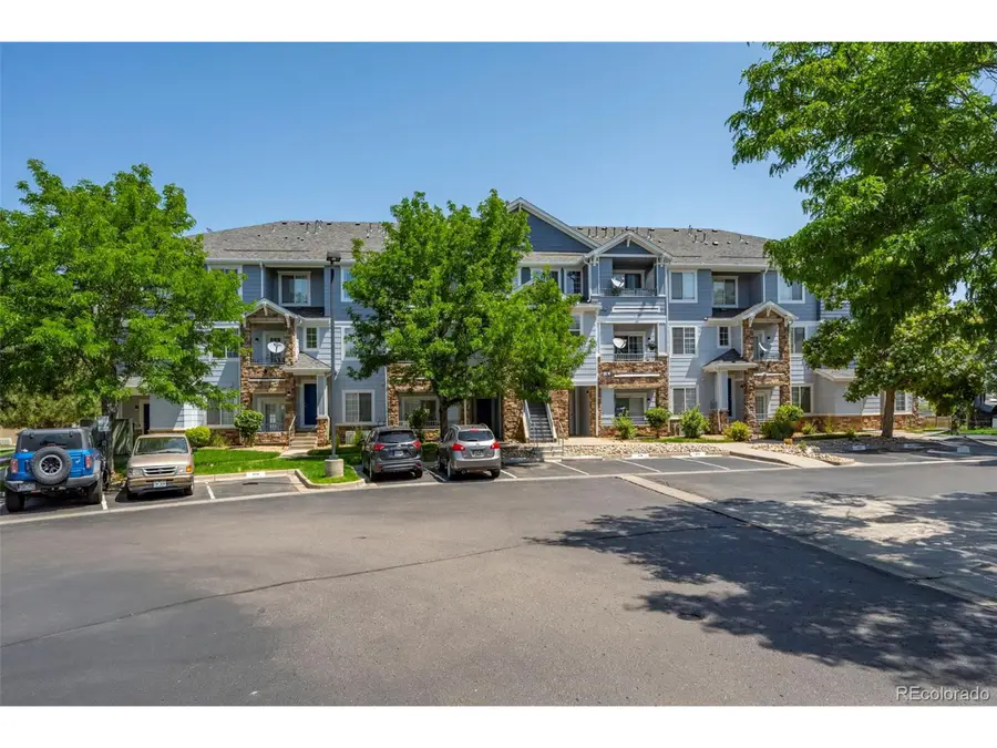 5255 Memphis St #811, Denver, CO 80239 - Image #2