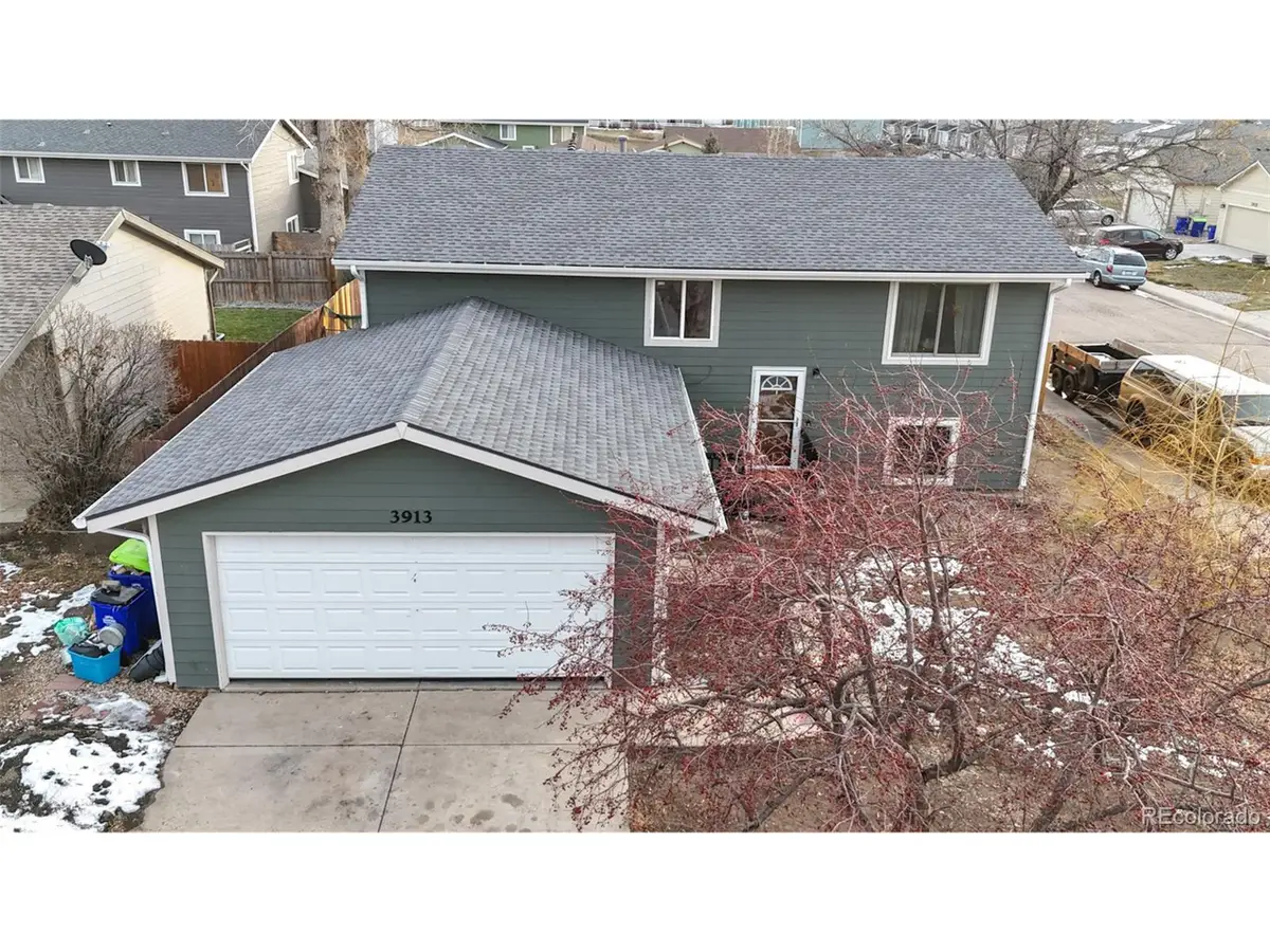 3913 Lincoln Ct, Wellington, CO 80549 - Image #1