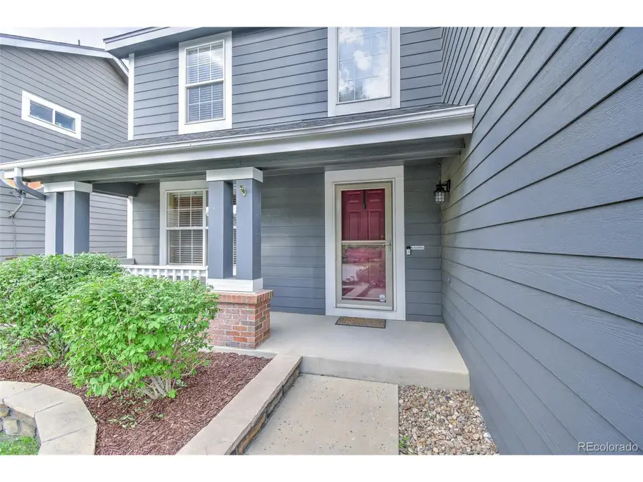 10254 Willowbridge Ct, Highlands Ranch, CO 80126 - Image #2