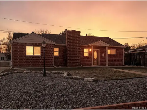 9361 Gail Ct, Thornton, CO 80229