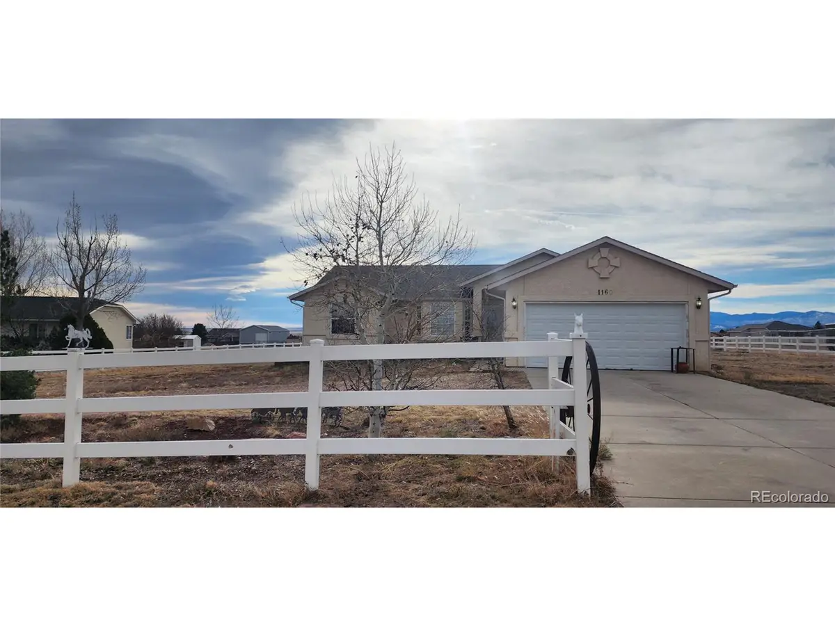 1160 W Mcculloch Dr, Pueblo West, CO 81007 - Image #1