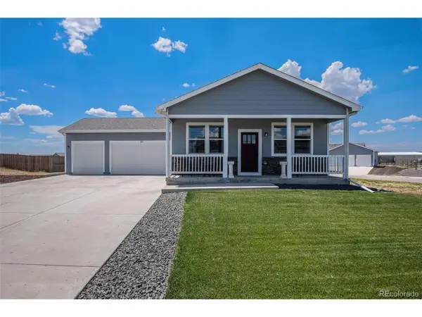 54 S 4th Pl, Deer Trail, CO 80105