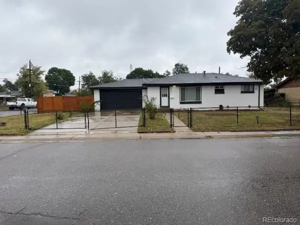 3090 Worchester St, Aurora, CO 80011