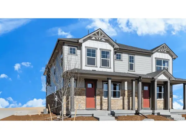 22414 E 6th Pl, Aurora, CO 80018