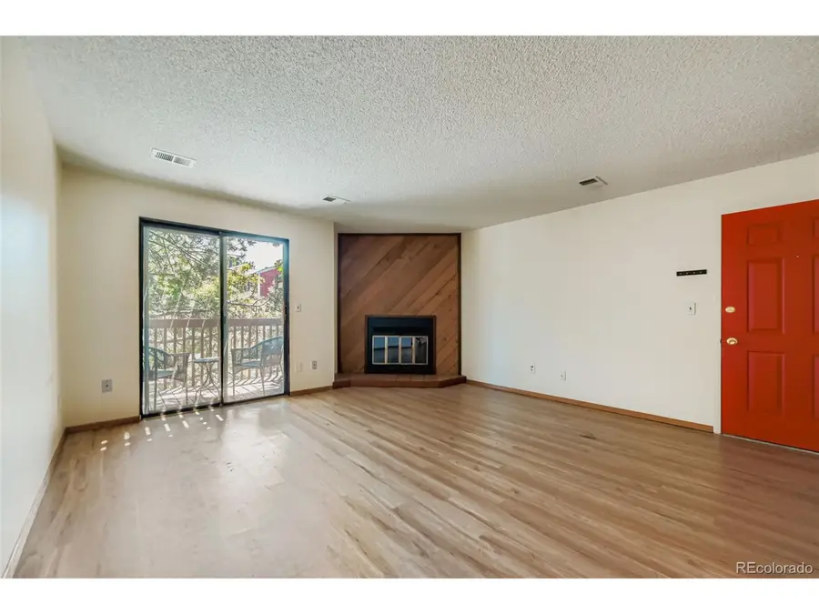 2902 Shadow Creek Dr #204, Boulder, CO 80303 - Image #2