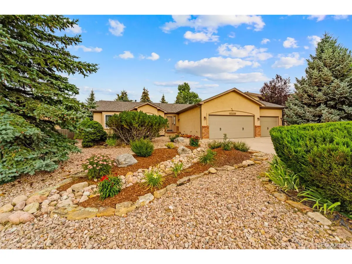 17215 Buffalo Valley Path, Monument, CO 80132 - Image #1