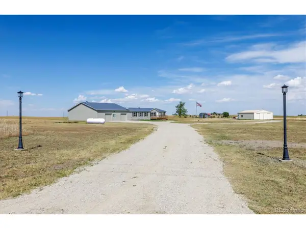 43343 E Arkansas Pl, Bennett, CO 80102