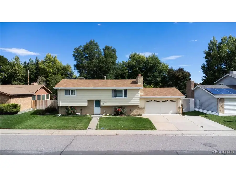5284 Braun St, Arvada, CO 80002 - Image #2