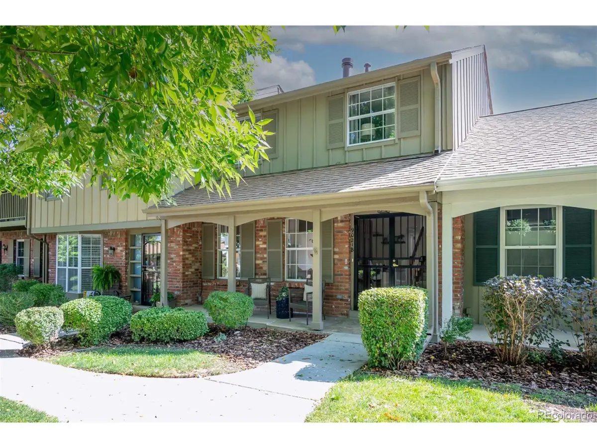 9021 E Amherst Dr #B, Denver, CO 80231 - Image #1