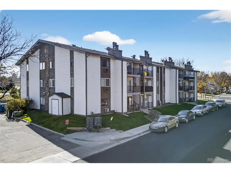 2280 S Oswego Way #104, Aurora, CO 80014 - Image #2