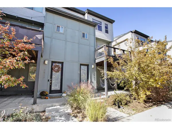 2521 Moline St, Aurora, CO 80010