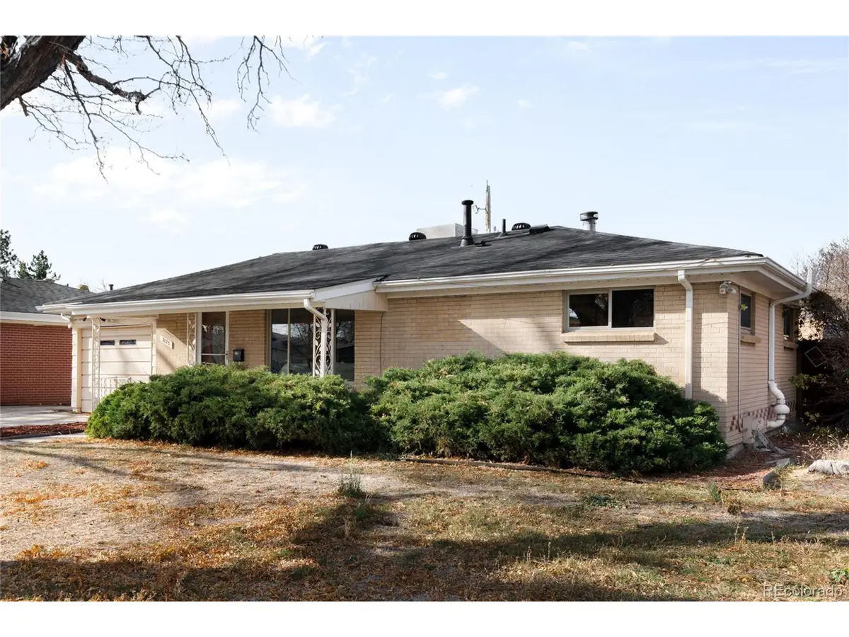 3123 Uvalda St, Aurora, CO 80011 - Image #1