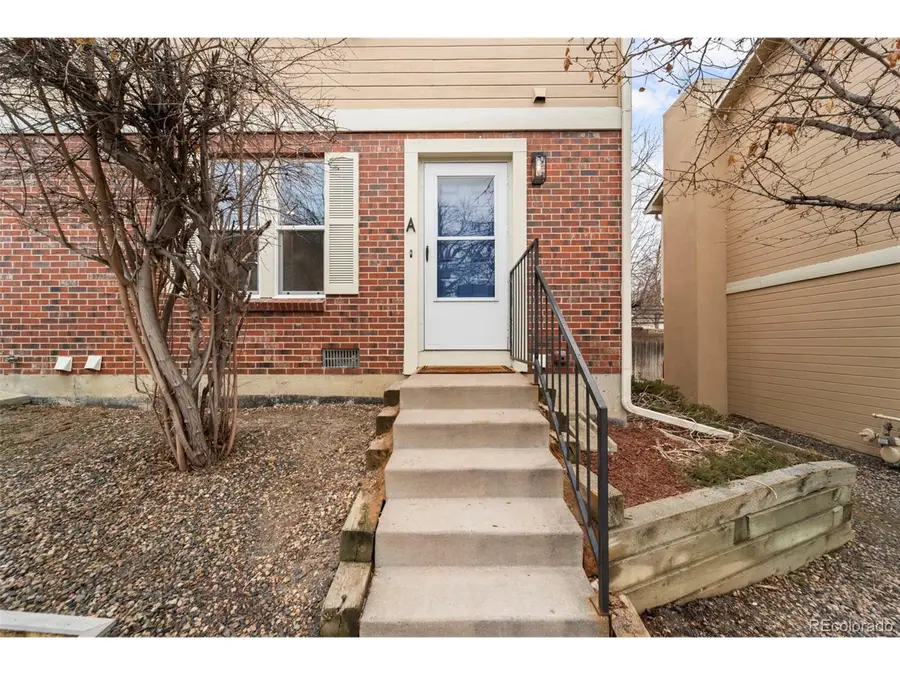 1545 S Ouray Cir #A, Aurora, CO 80017 - Image #3