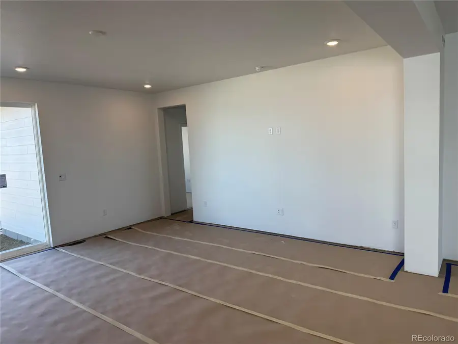 2172 S Irvington St, Aurora, CO 80018 - Image #2