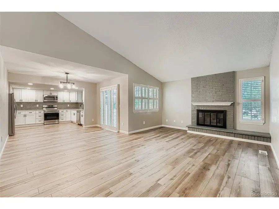 2800 S Heather Gardens Way #B, Aurora, CO 80014 - Image #2