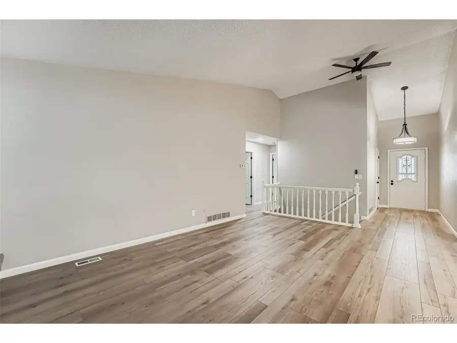 2800 S Heather Gardens Way #B, Aurora, CO 80014 - Image #3