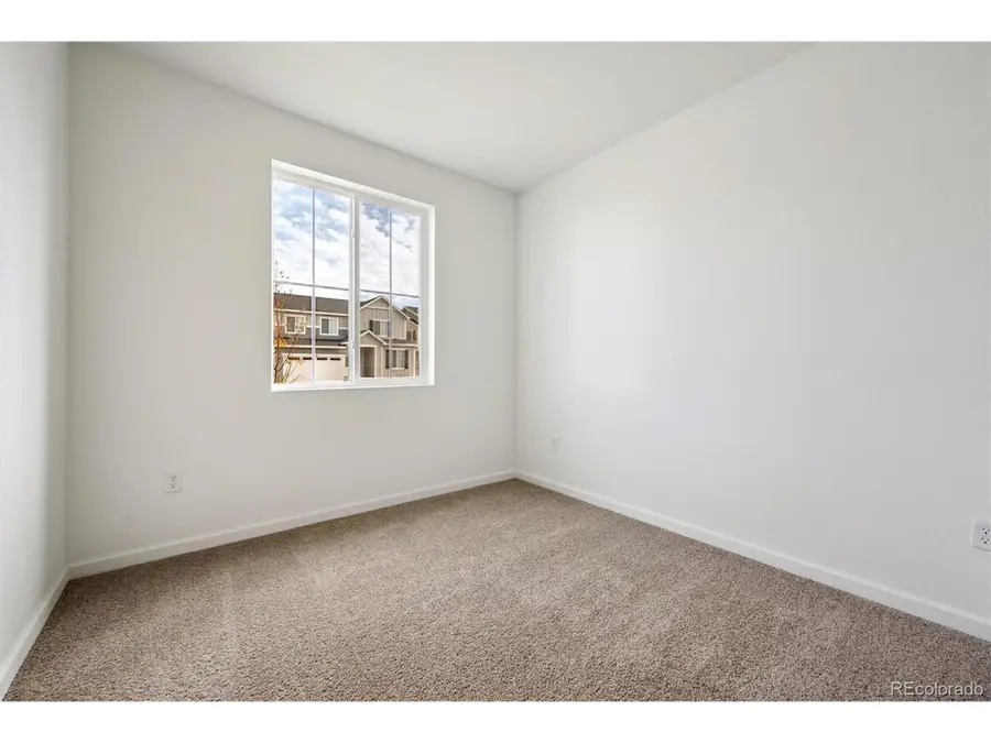 9187 Truckee Ct, Commerce City, CO 80022 - Image #3
