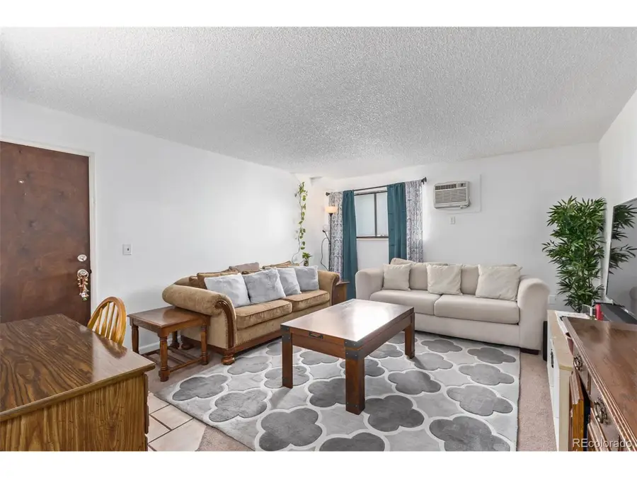 381 S Ames St #B103, Lakewood, CO 80226 - Image #2