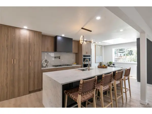 4055 S Niagara Way, Denver, CO 80237