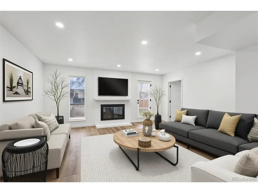 21 S Newland Ct, Lakewood, CO 80226 - Image #2