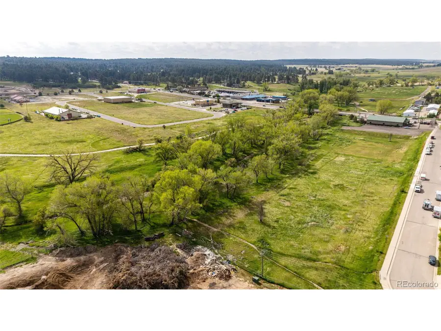 1 Garland St, Elizabeth, CO 80107 - Image #3