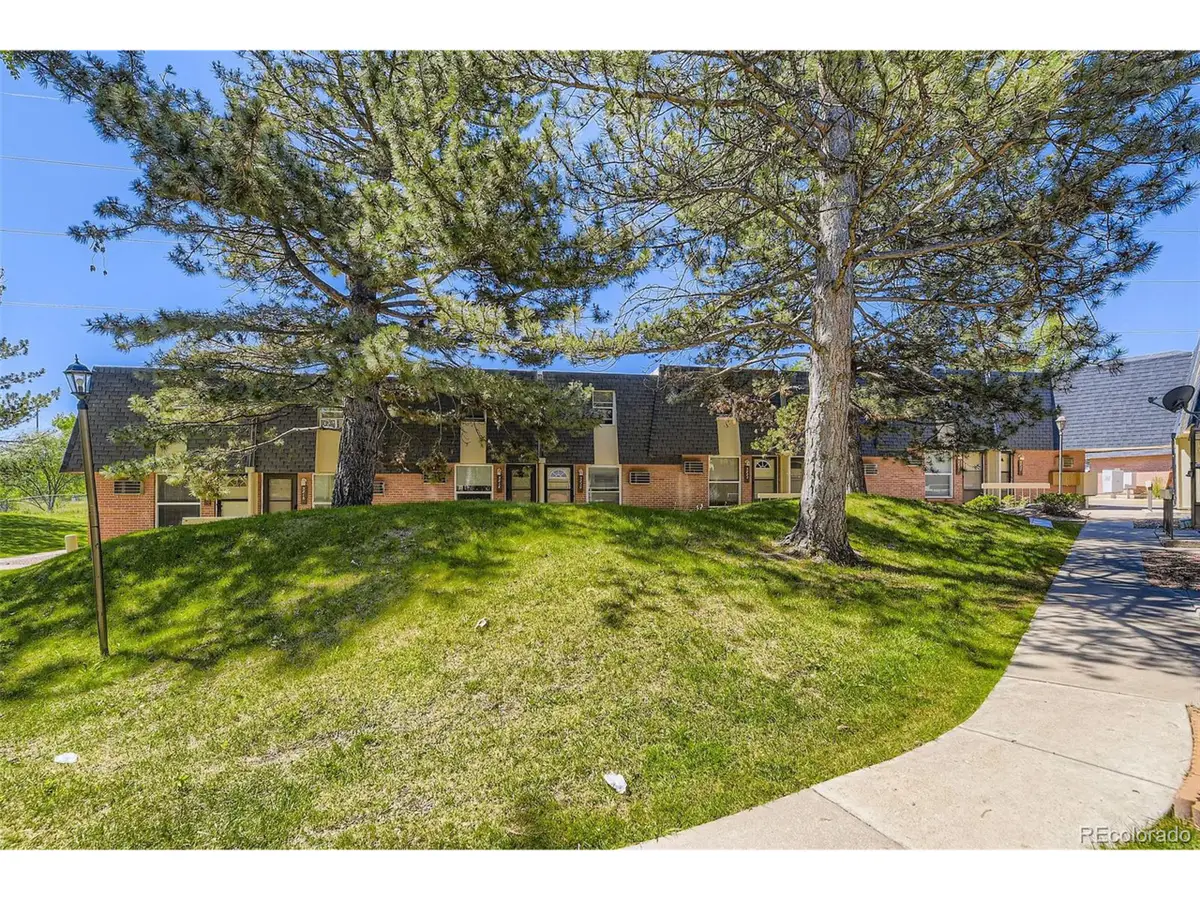 5828 S Pearl St, Centennial, CO 80121 - Image #1