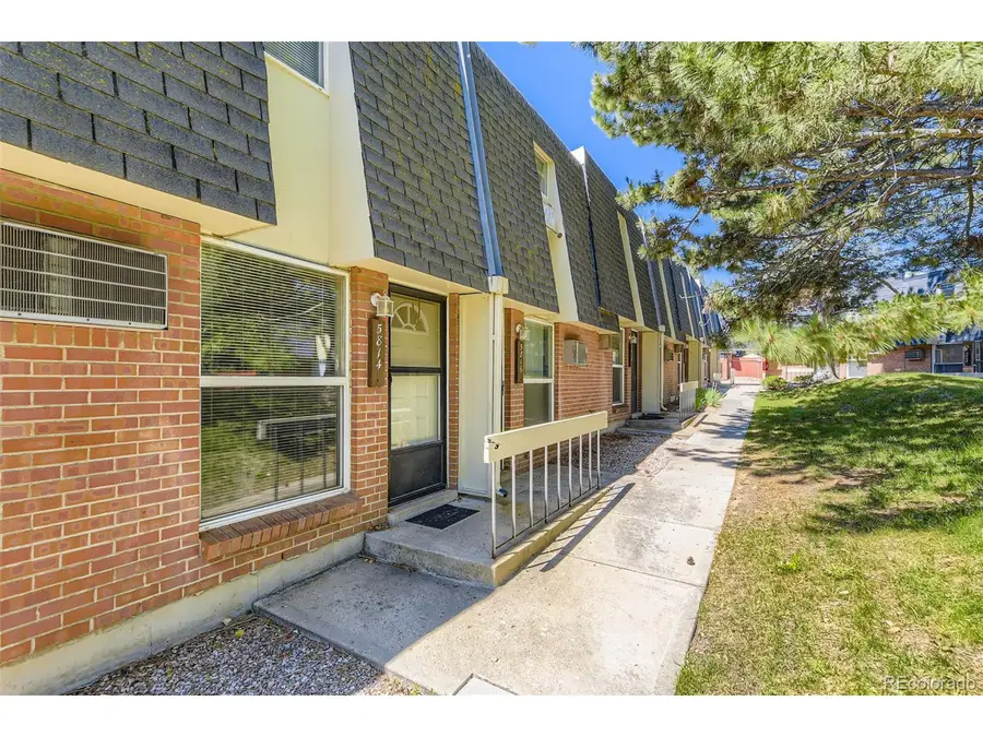 5828 S Pearl St, Centennial, CO 80121 - Image #2