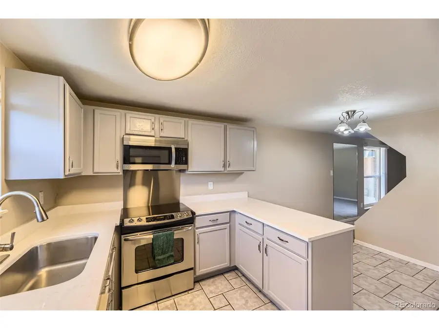 5828 S Pearl St, Centennial, CO 80121 - Image #3