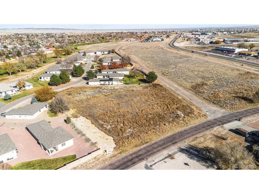 231 W Palmer Lake Dr, Pueblo West, CO 81007 - #3