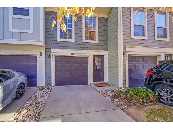 12012 E Hoye Dr, Aurora, CO 80012