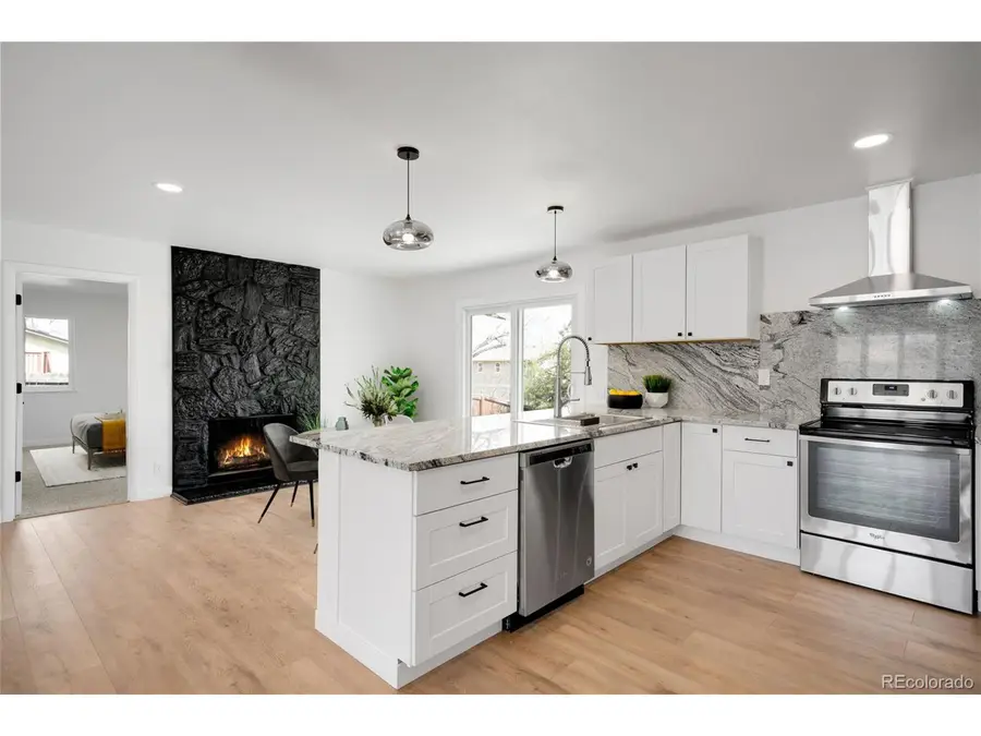 558 S Field Ct, Lakewood, CO 80226 - Image #3