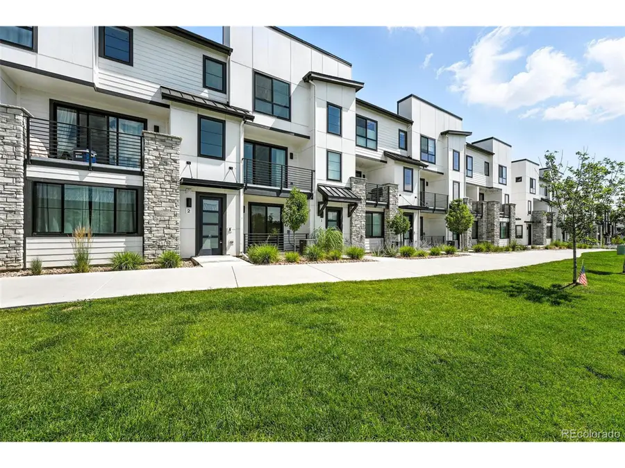 2074 S Holly St #2, Denver, CO 80222 - Image #2