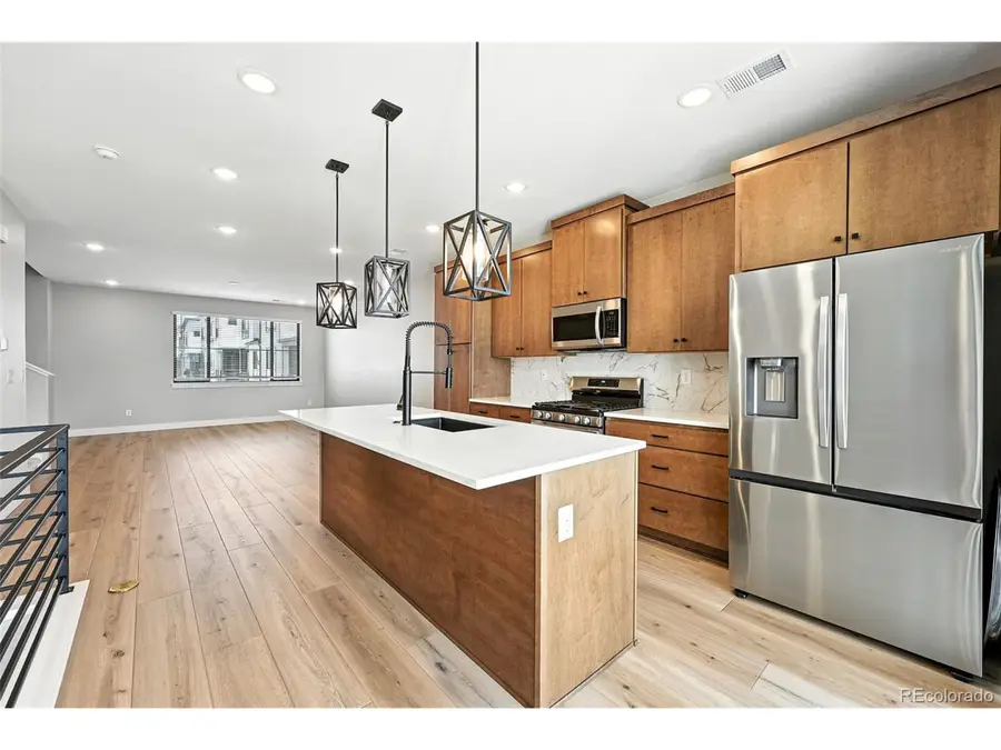 2074 S Holly St #2, Denver, CO 80222 - Image #3