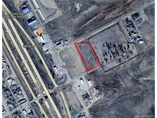 805 Cedar St, Deer Trail, CO 80105