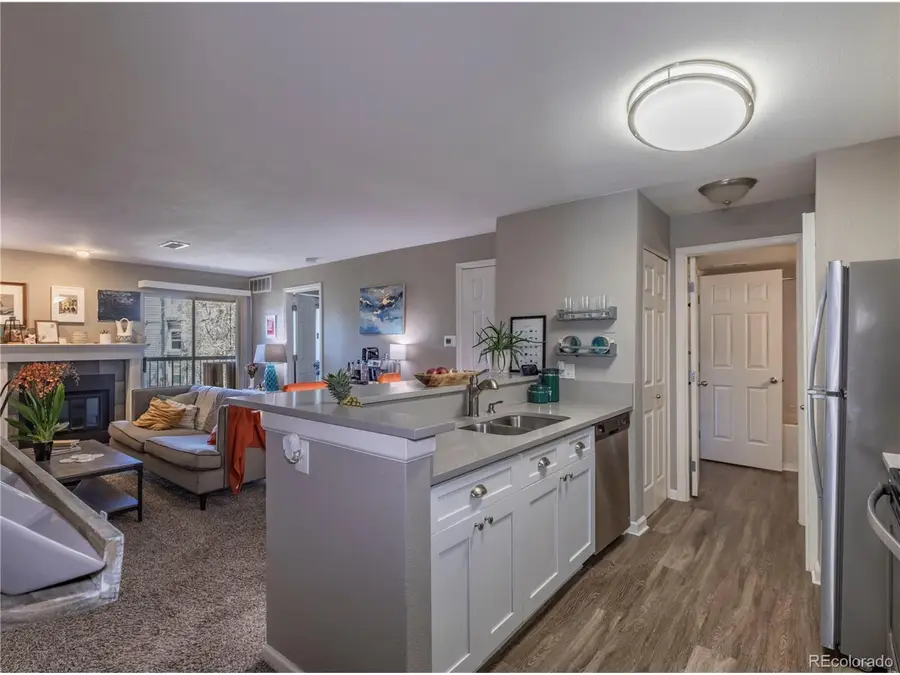 2575 S Syracuse Way #M206, Four Square Mile, CO 80231 - Image #3