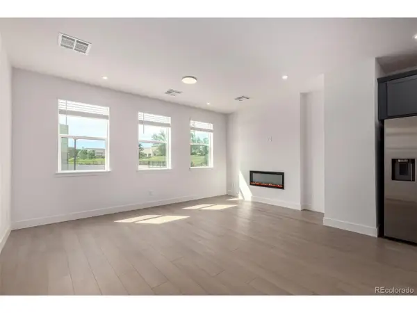 6 Ascent Trl, Englewood, CO 80112