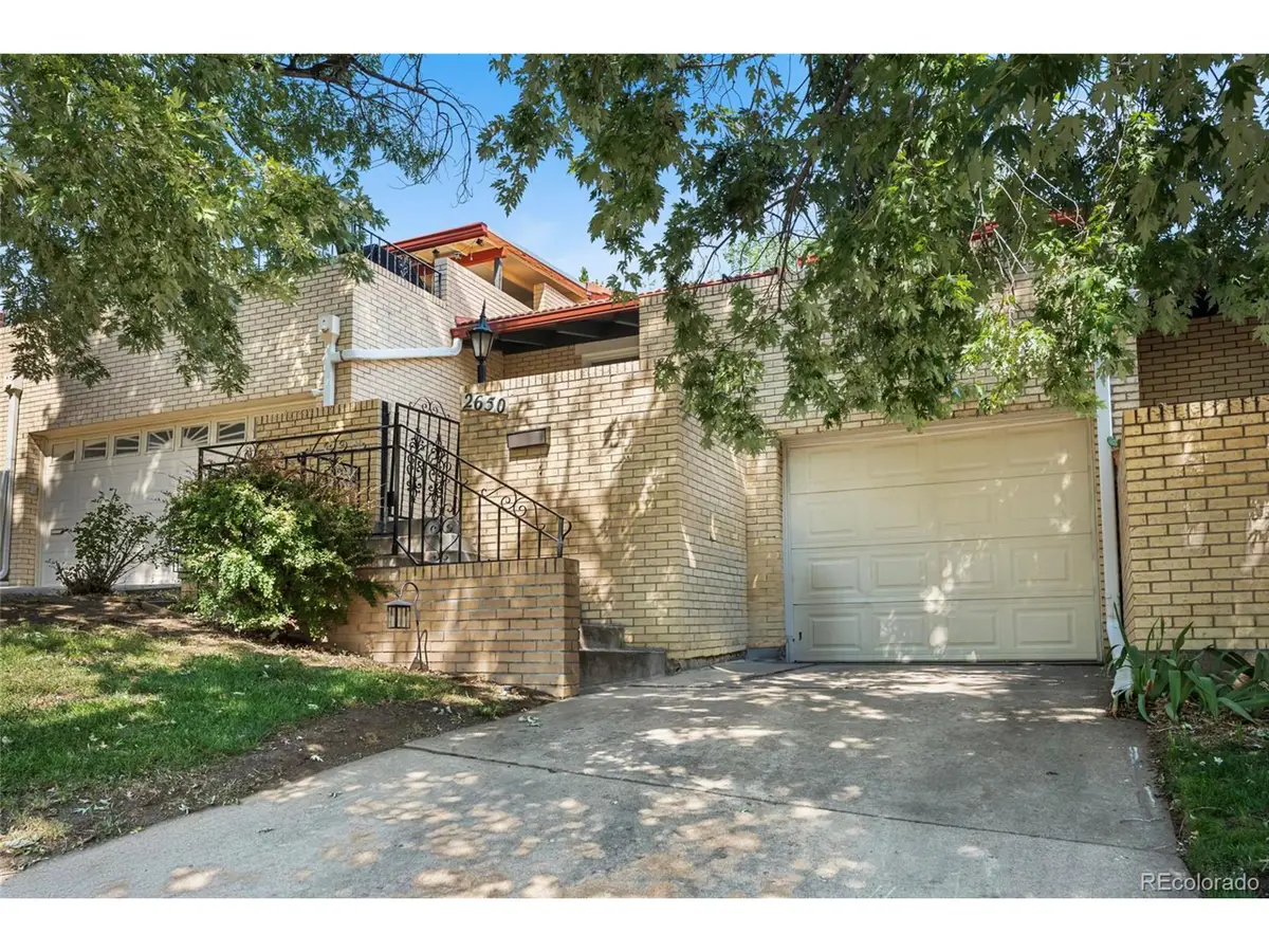 2650 S Sheridan Ct, Lakewood, CO 80227 - Image #1