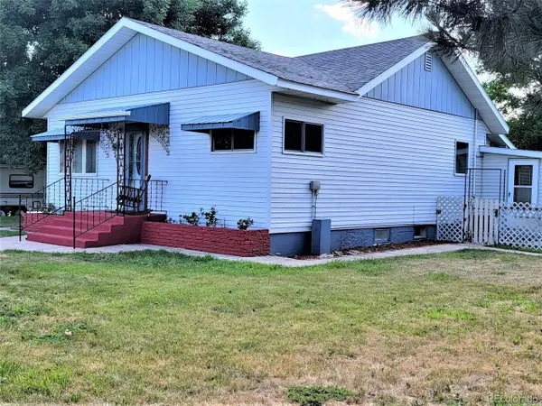 402 N Washington Ave, Fleming, CO 80728