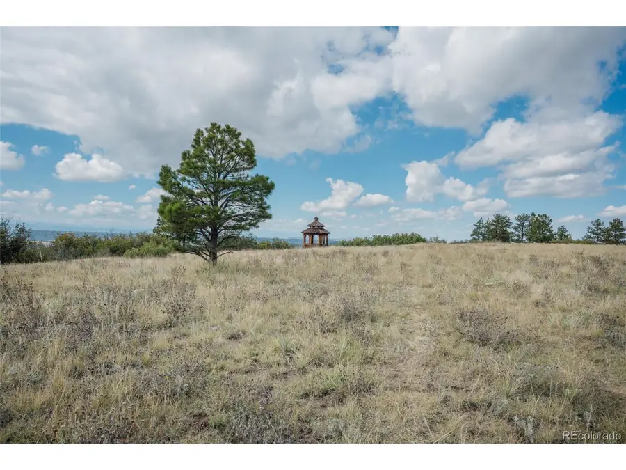 9162 Warriors Mark Dr, Franktown, CO 80116 - Image #2