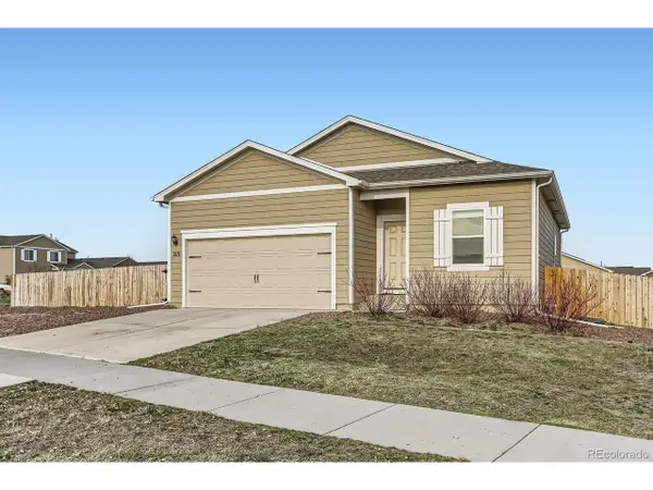 215 N Stewart St, Keenesburg, CO 80643