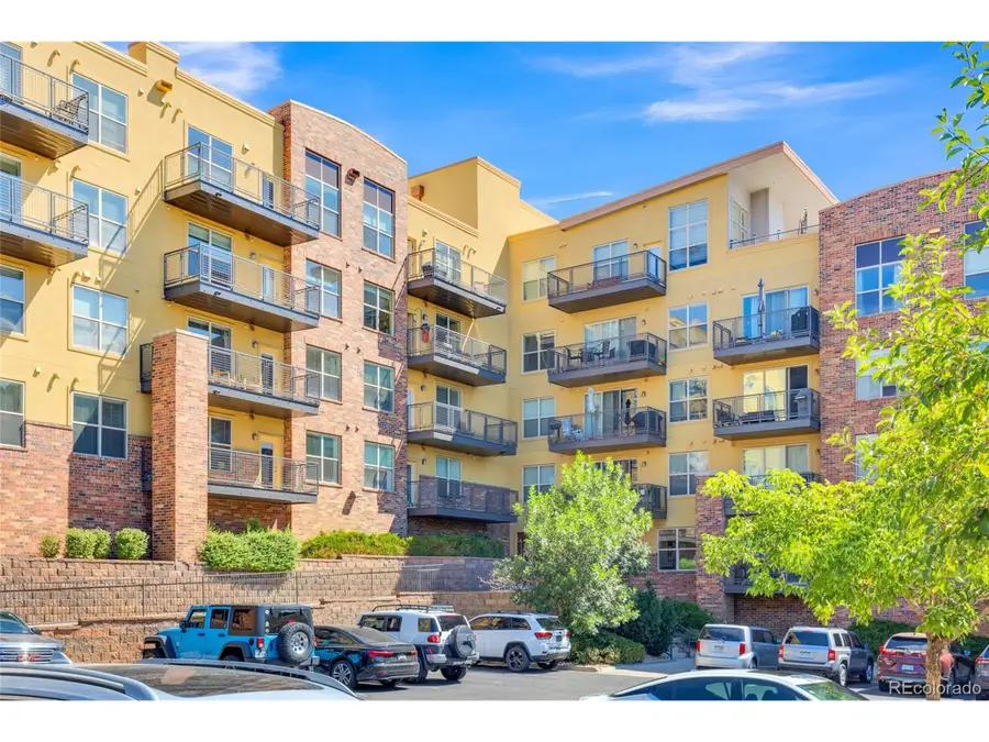 9079 E Panorama Cir #313, Englewood, CO 80112 - Image #2