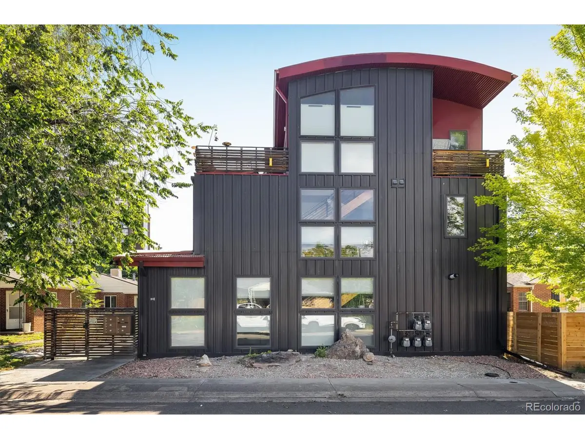 1544 Zenobia St #103, Denver, CO 80204 - Image #1