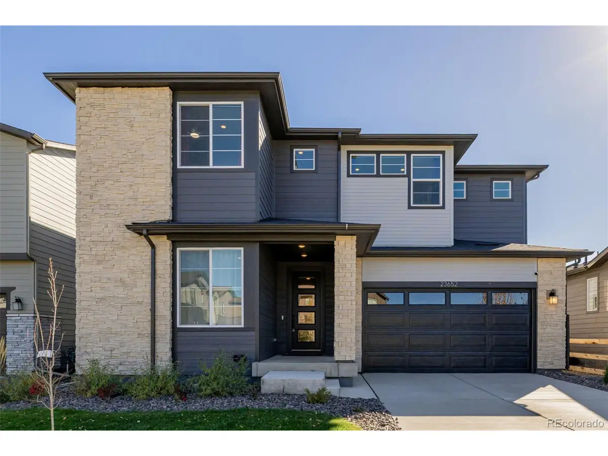 23652 E 40th Ave, Aurora, CO 80019 - Image #1