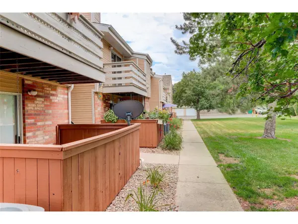 3322 S Ammons St #101, Lakewood, CO 80227