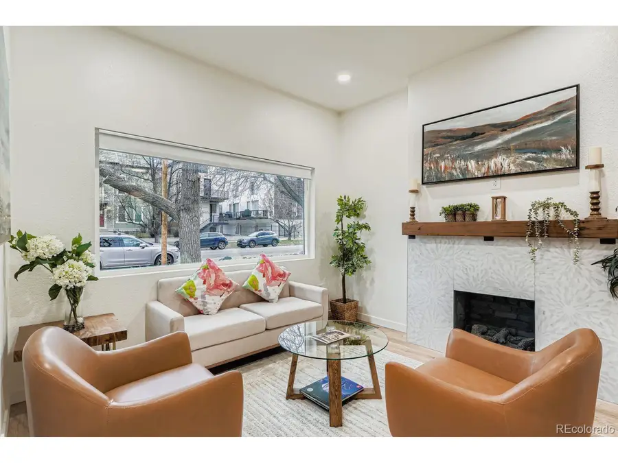 2423 Glenarm Pl, Denver, CO 80205 - Image #2